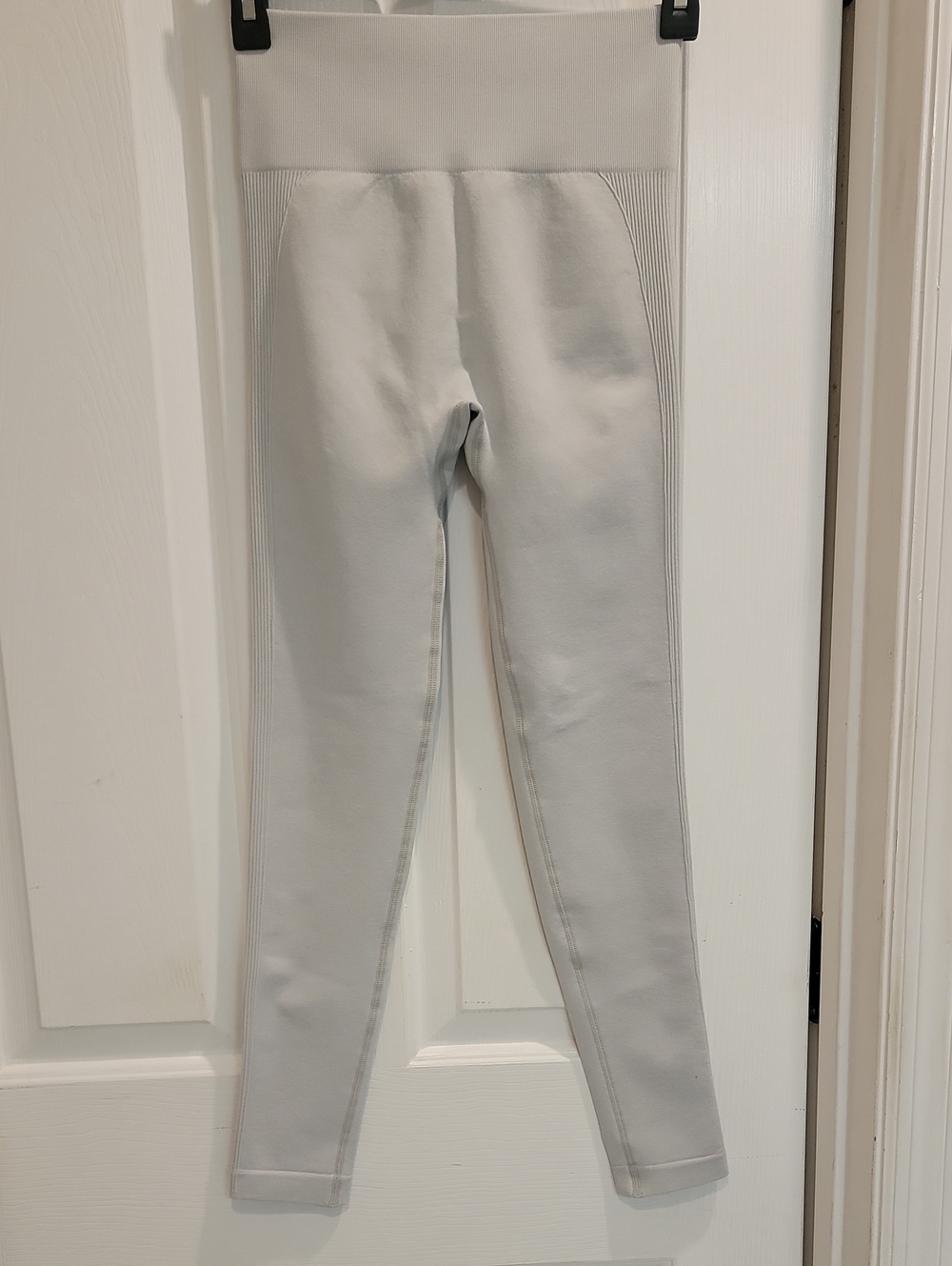 High-Waist Light Gray Leggings
